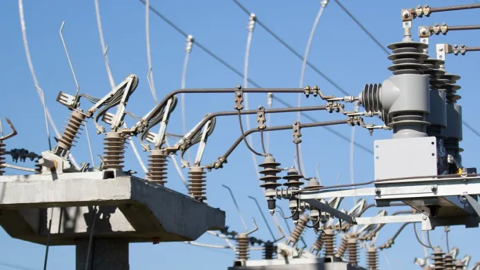 El gobierno planifica privatizar Transener, principal transportadora de energía del país
