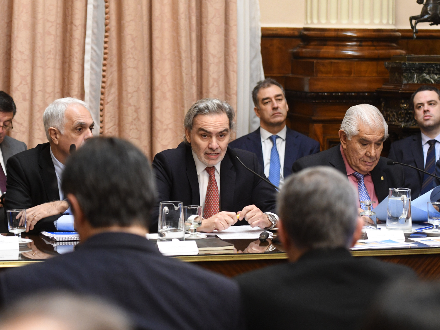 Apagón nacional: el Gobierno responsabiliza a la empresa Transener