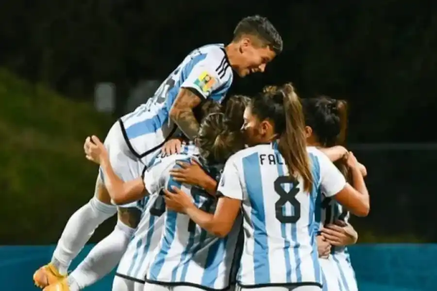 Argentina cerró su gira con una nueva victoria