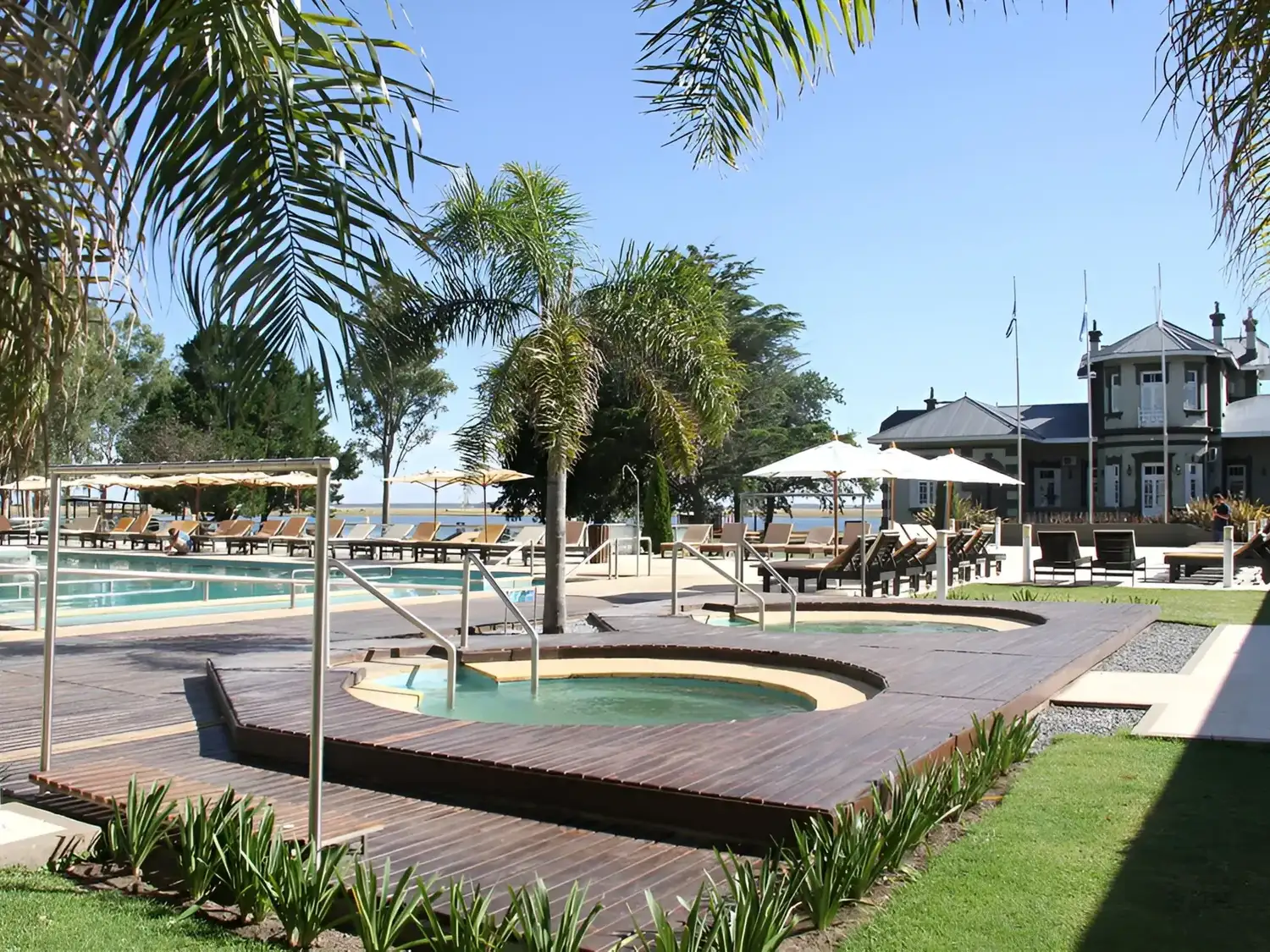MÉDANO BLANCO - TERMAS DEL CAMPO (NECOCHEA)