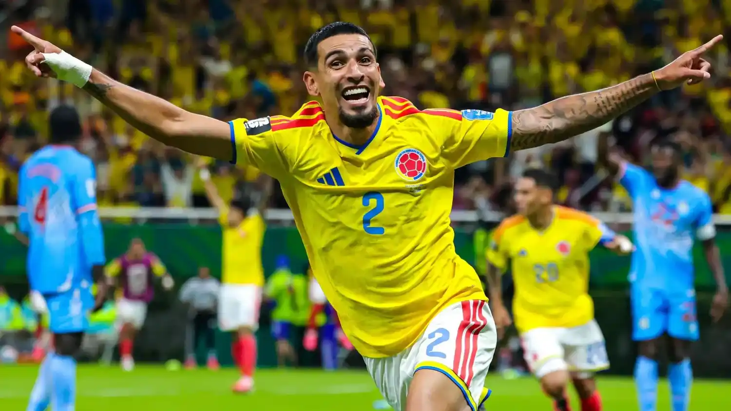 Muñoz festeja el gol en Guadalajara.
