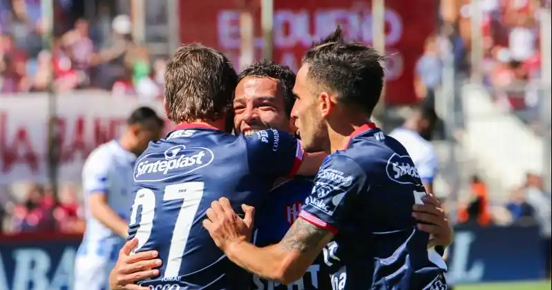 Unión renueva su ilusión frente a Racing