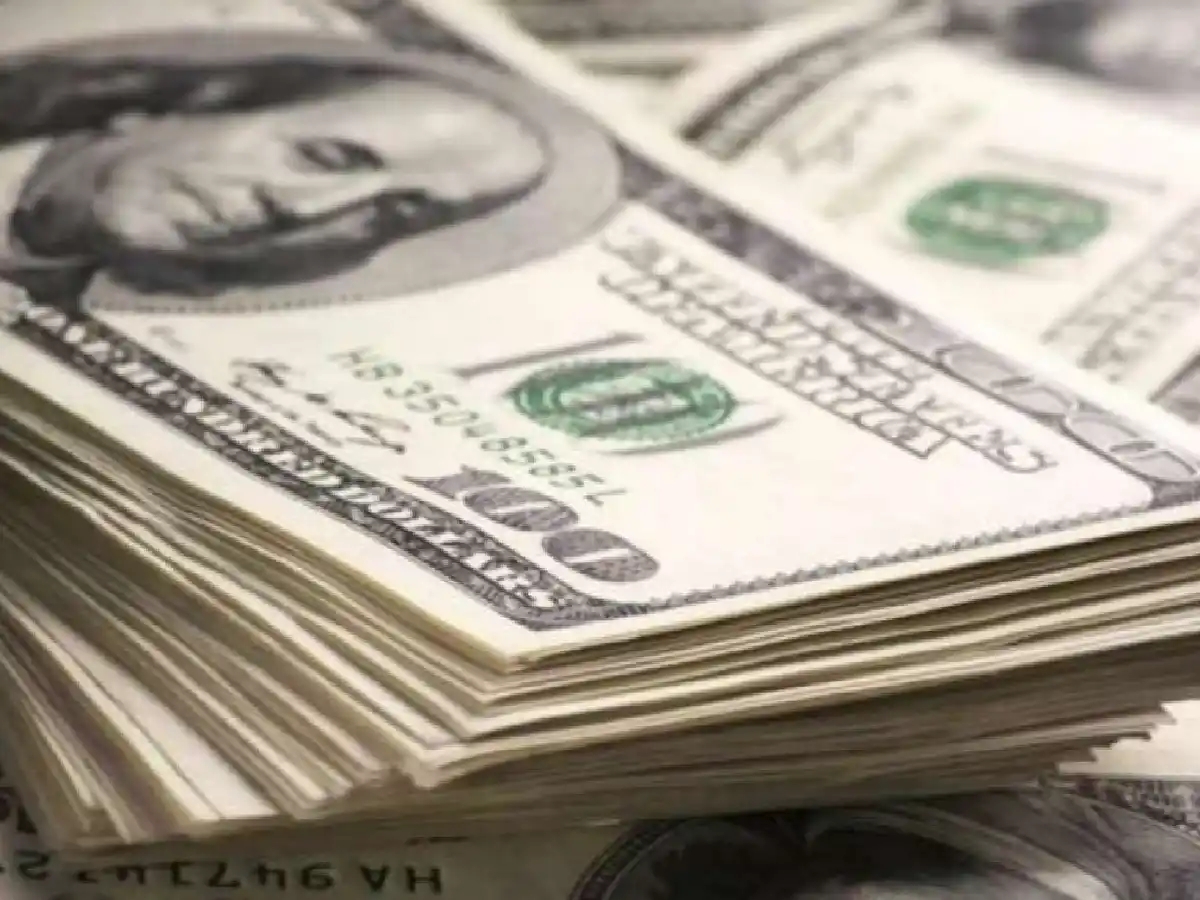 El dólar "blue" alcanza un nuevo récord y se negocia a $ 209