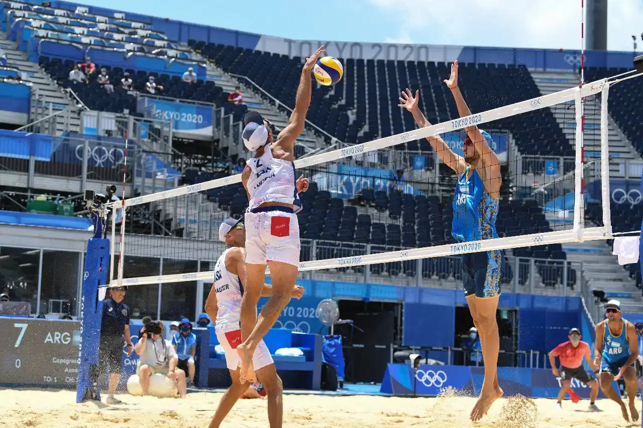 Capogrosso y Azaad no pudieron con los experimentados norteamericanos