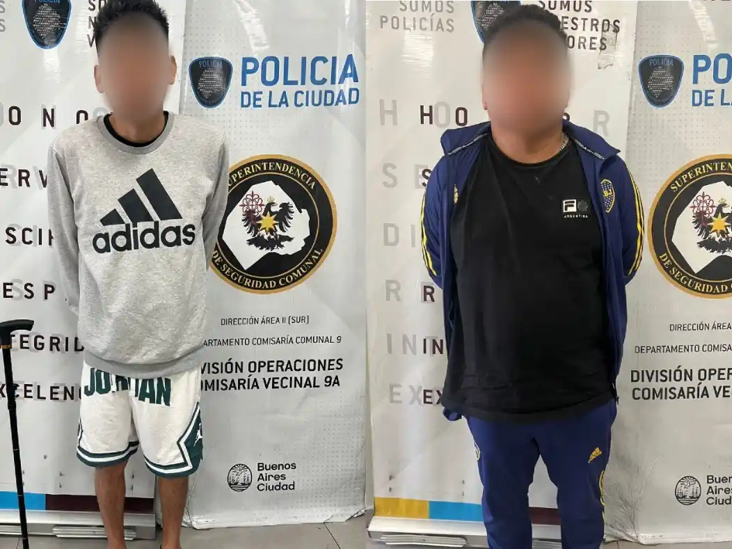 Dos de los tres detenidos de nacionaldad peruana en el barrio de Mataderos (Foto: Policía de la Ciudad)