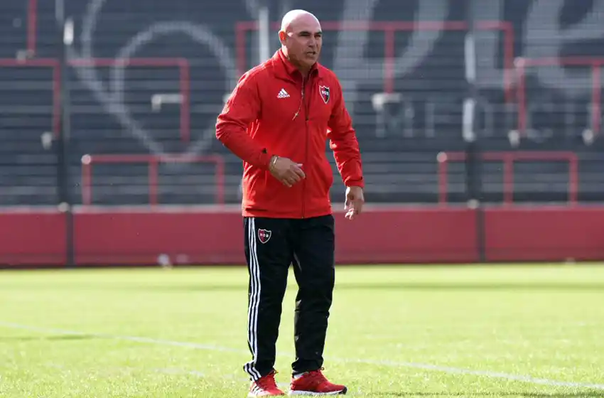 Llop: «No creo que hayamos merecido perder»