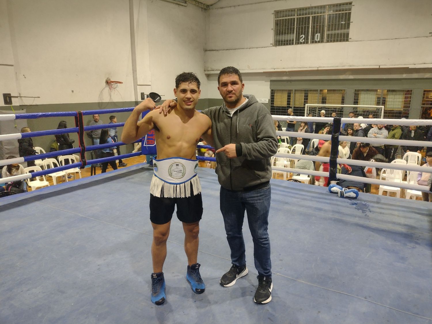 Santiago Sánchez y Kevin Gómez brillaron en la noche de Cadetes