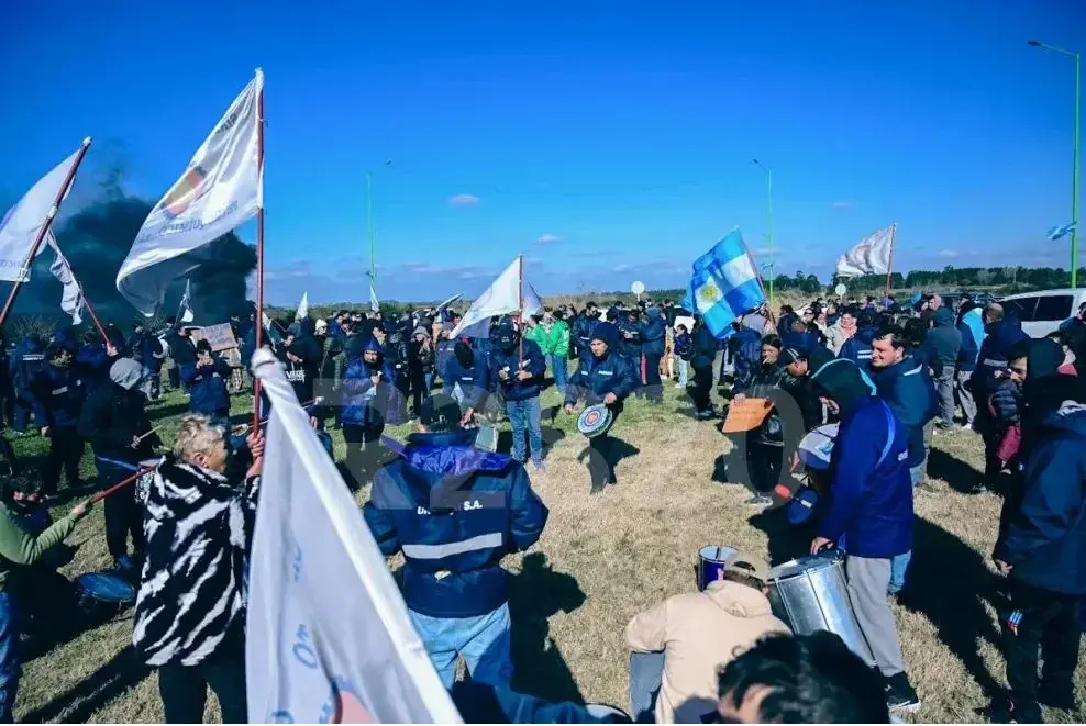 Tensión por los despidos en Parques Industriales: Habrá tres protestas simultáneas sobre la ruta 14
