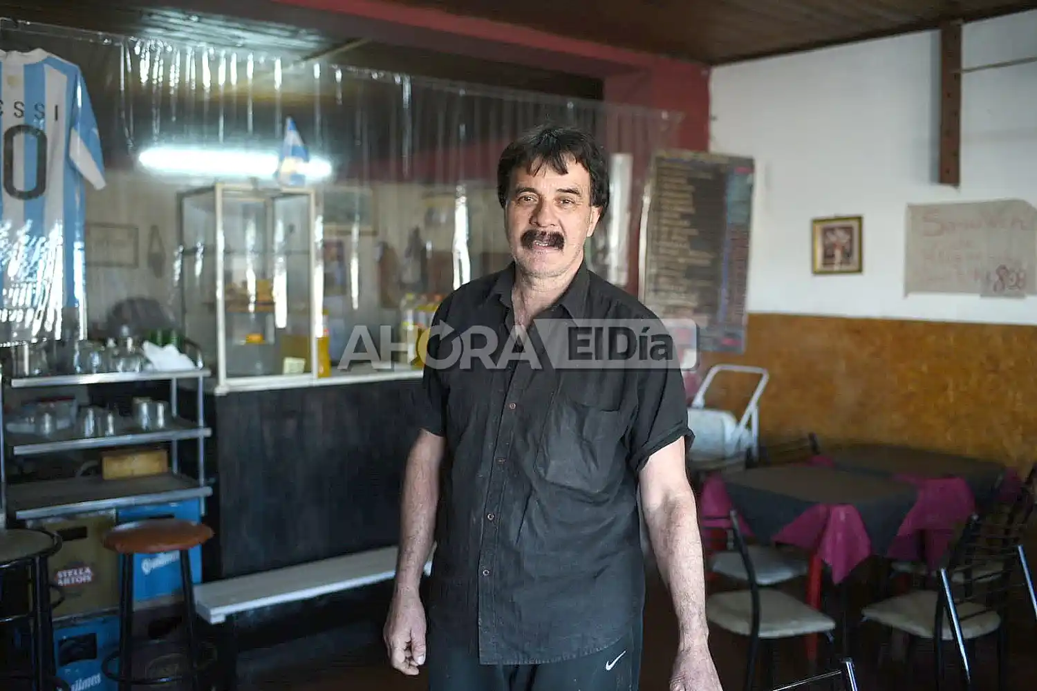 Bigote Zoilo Gonzalez - 2