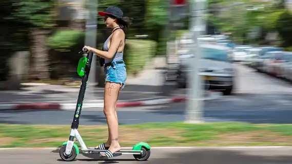 Aprobaron y regularon el uso de monopatines y bicicletas eléctricas: las normas que hay que cumplir