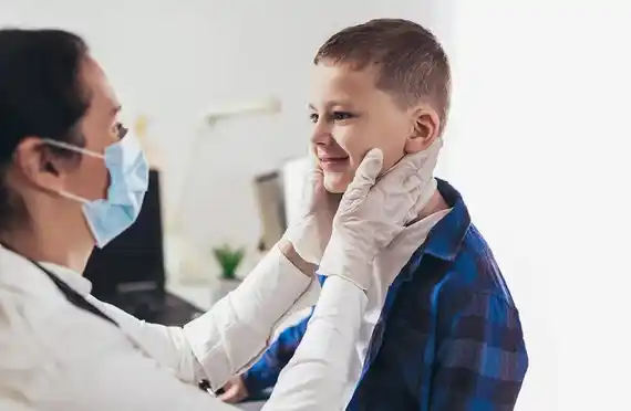 Cuidados de la voz en los más niños y precauciones a tener en cuenta