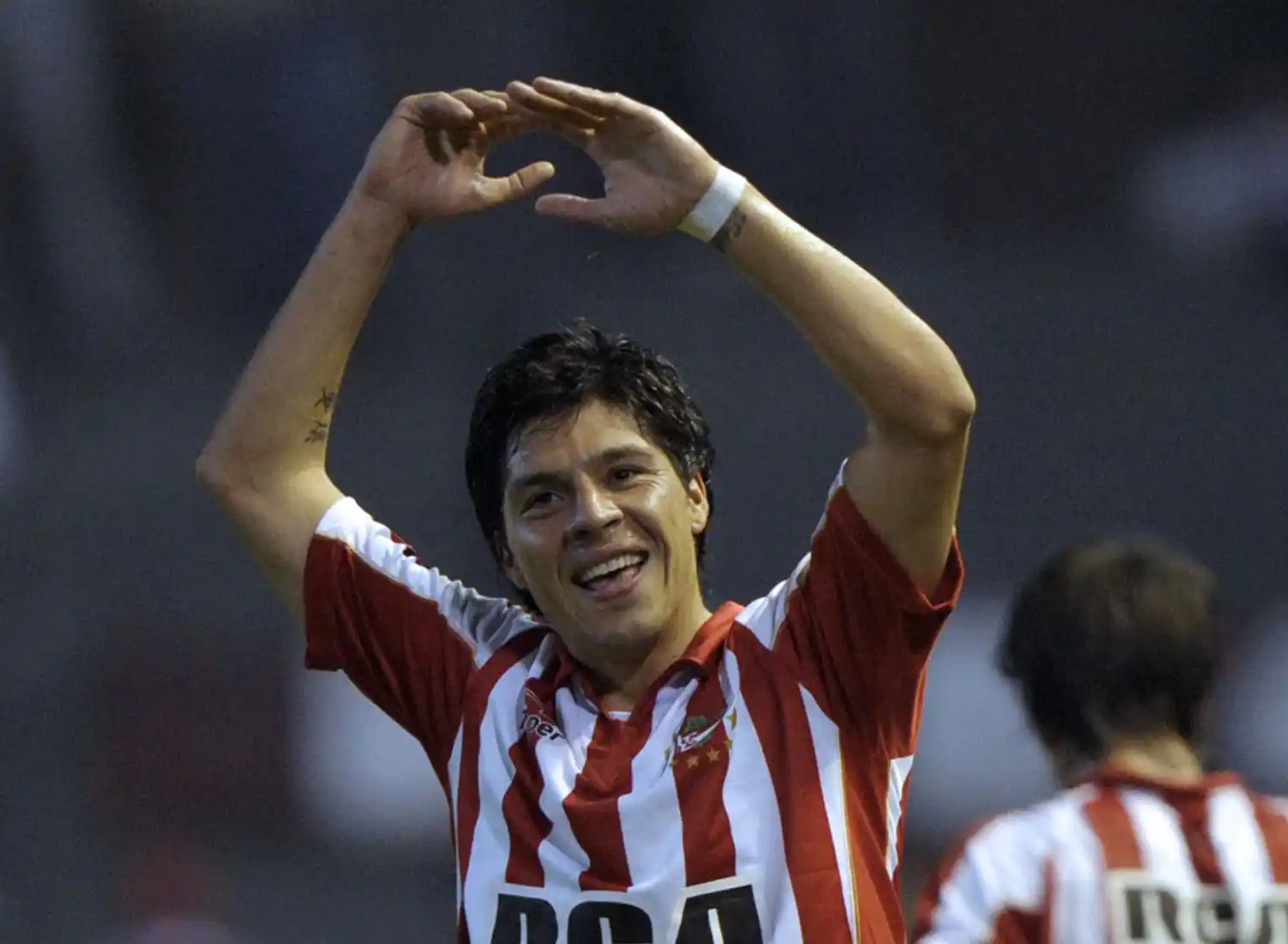 Enzo Pérez llegó a un acuerdo con Estudiantes