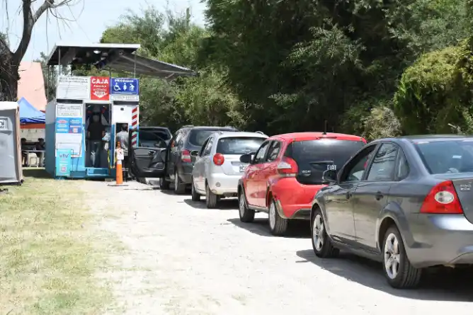 Comenzó la atención en Chascomús de la planta móvil de Verificación Técnica Vehicular