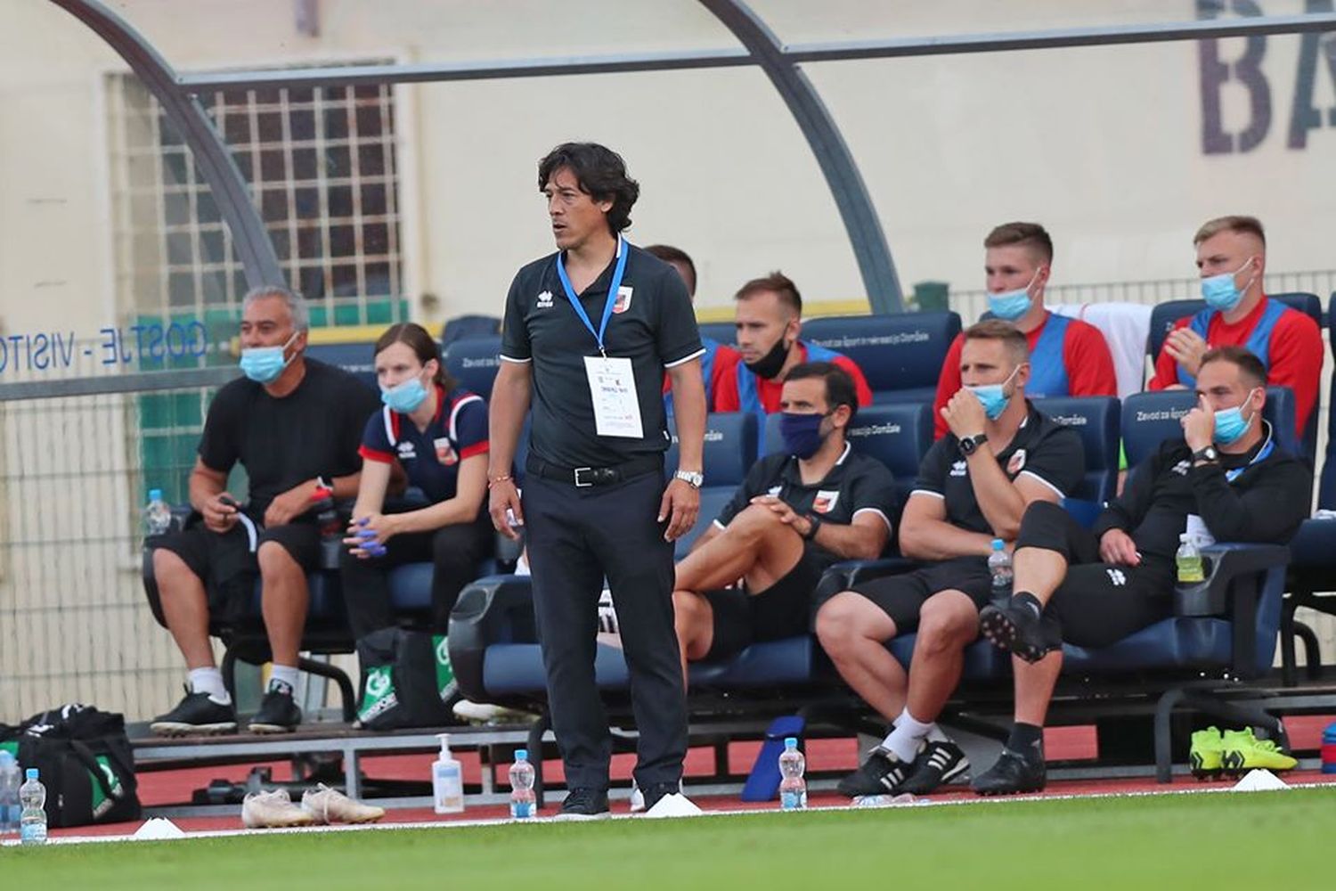 Un triunfo rutilante del equipo de Camoranesi