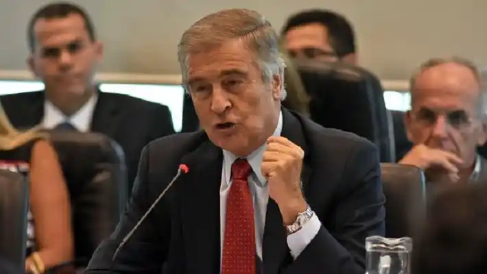 Aguad sobre la deuda del Correo:  "No le vamos a perdonar un peso"