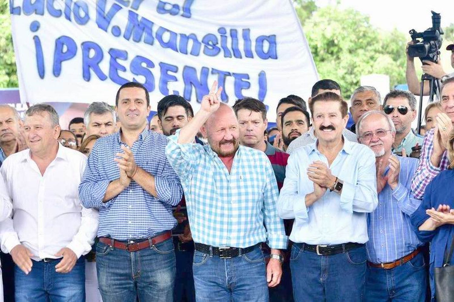 Cabrera: “El pueblo de Formosa quiere que
siga gobernando Gildo Insfrán y así será”