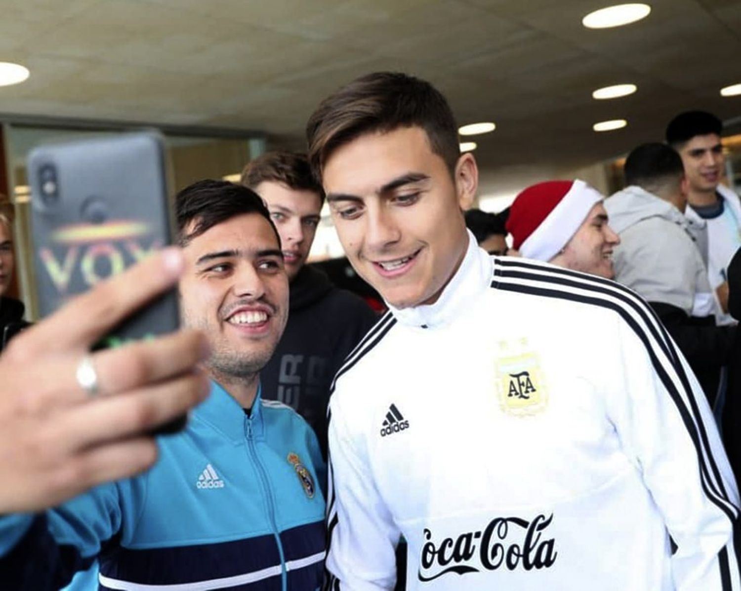 La selección cumplió su última práctica en España