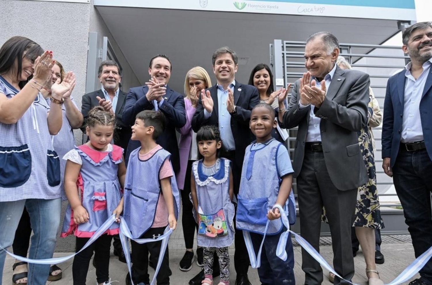 Kicillof abrió el ciclo lectivo y criticó duramente al Gobierno
