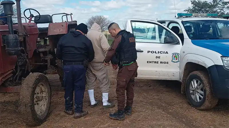 Una docente fue atacada a tiros por su pareja: el sujeto huyó a caballo