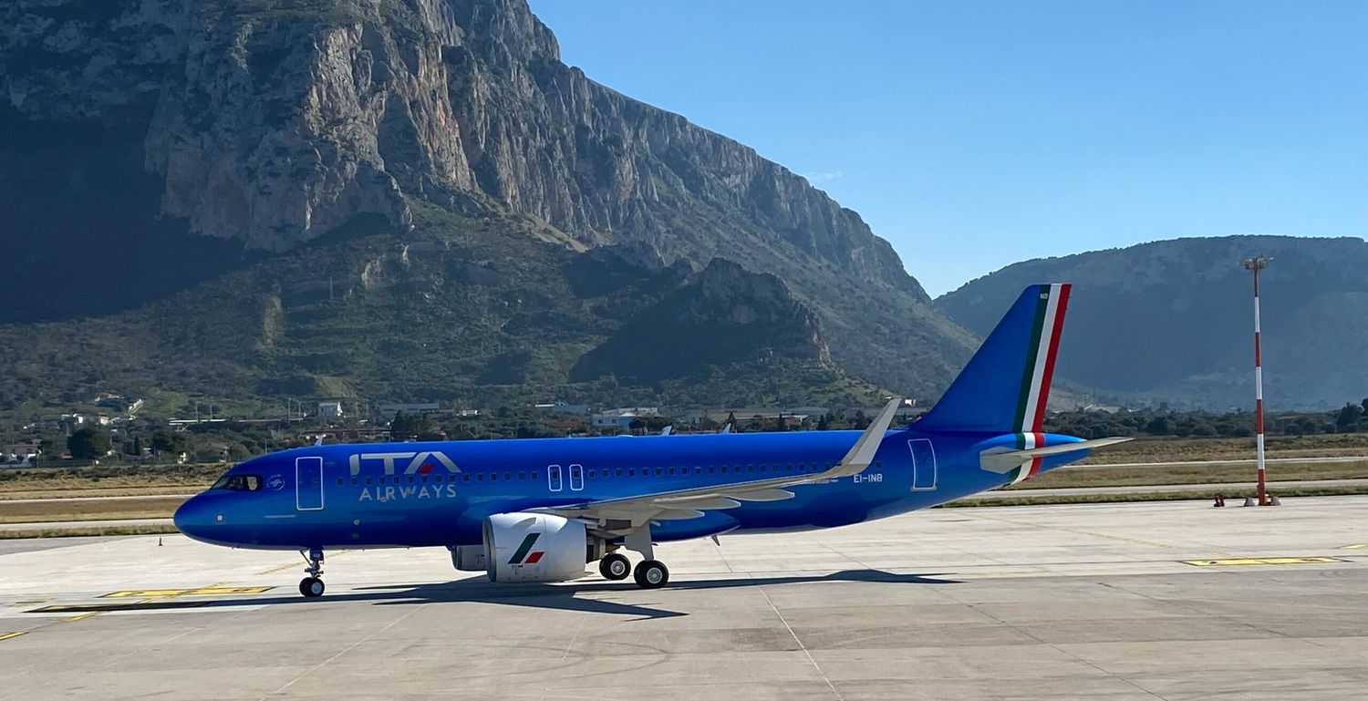 Where is ITA Airways deploying its first A320neo?