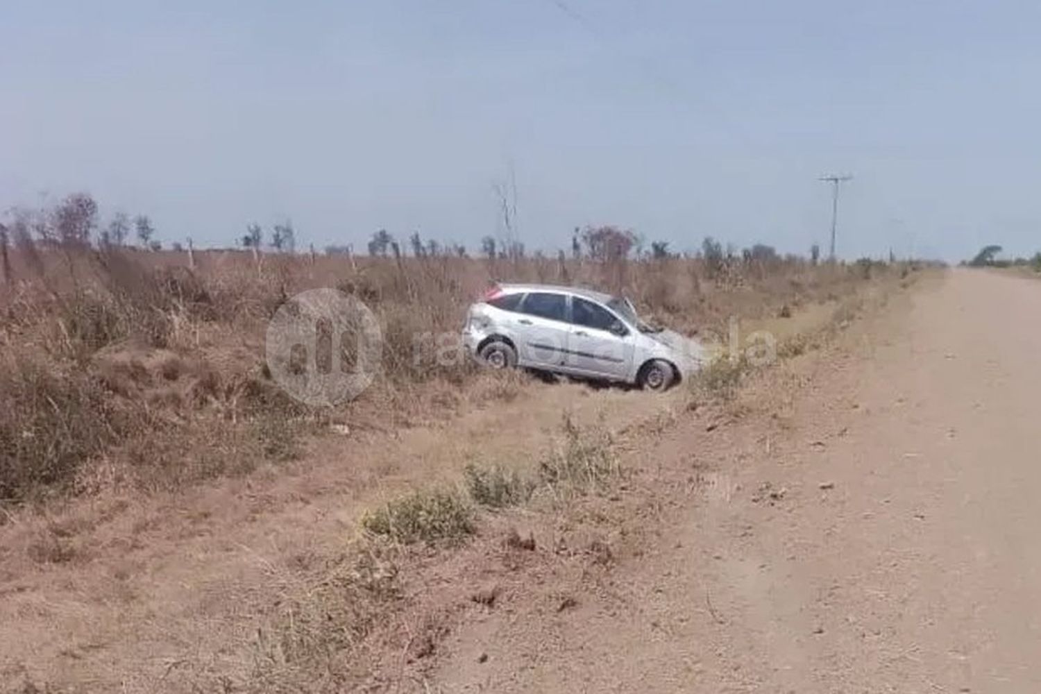 Perdieron el control, dieron varios tumbos y terminaron en la banquina: habría cuatro hospitalizados