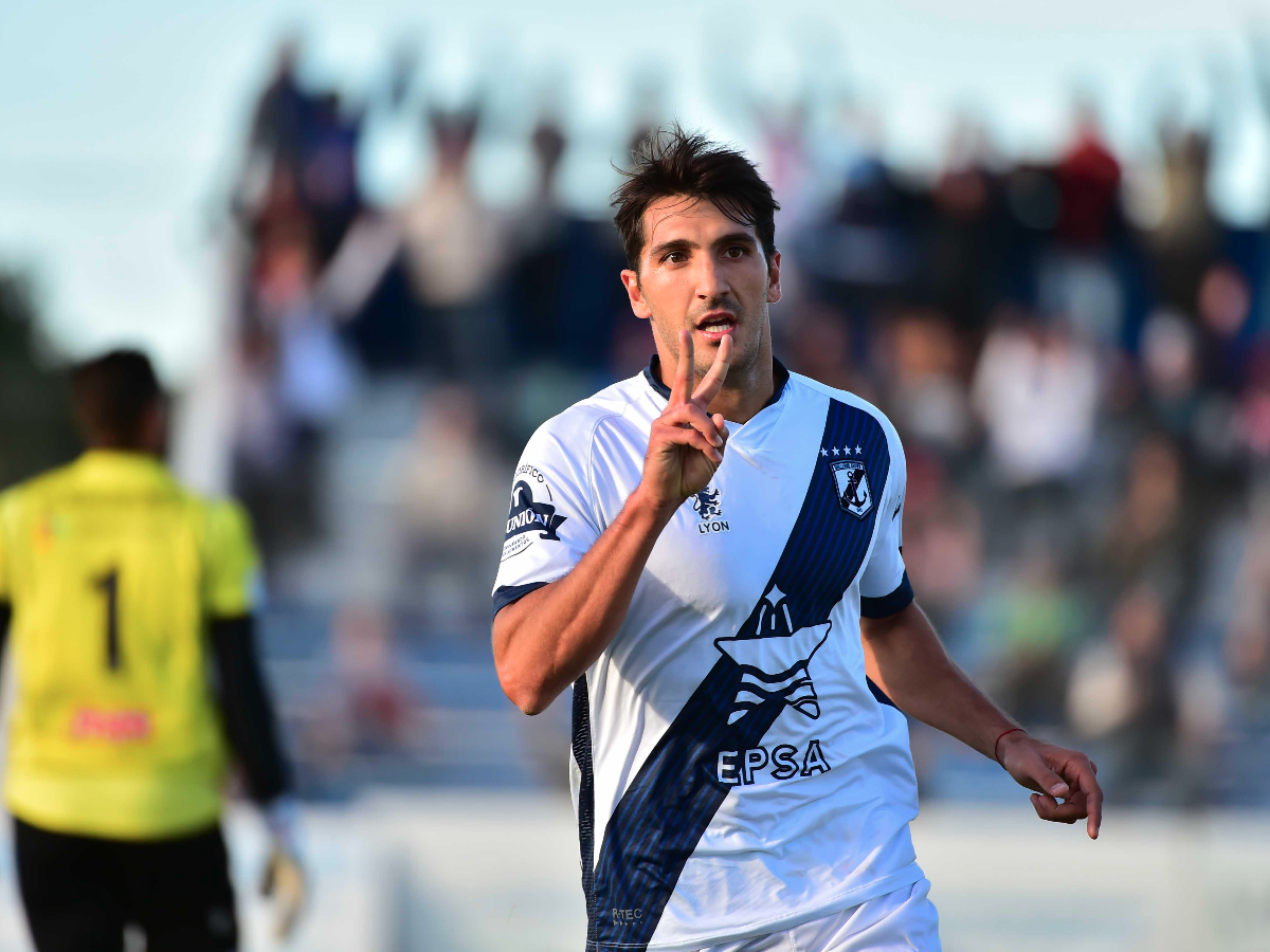 B Nacional: Brown aplastó a Chacarita 
