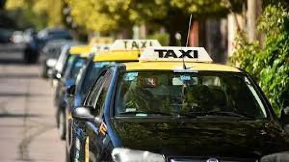 Entidades de taxis y remises no acompañaron el pedido de aumento de la tarifa