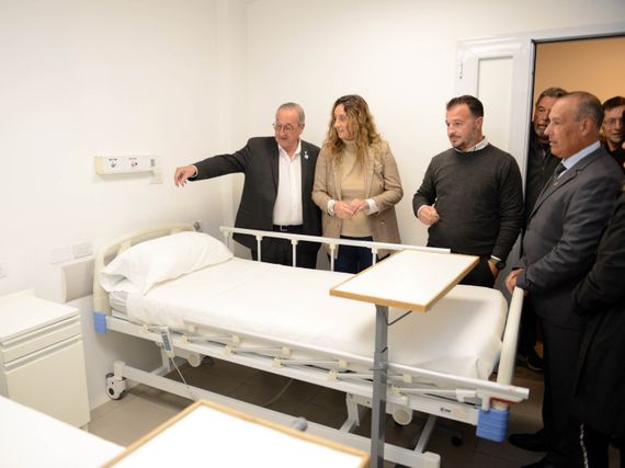 Lunghi presentó la reapertura de la sala de Ortopedia y Traumatología del Hospital Santamarina