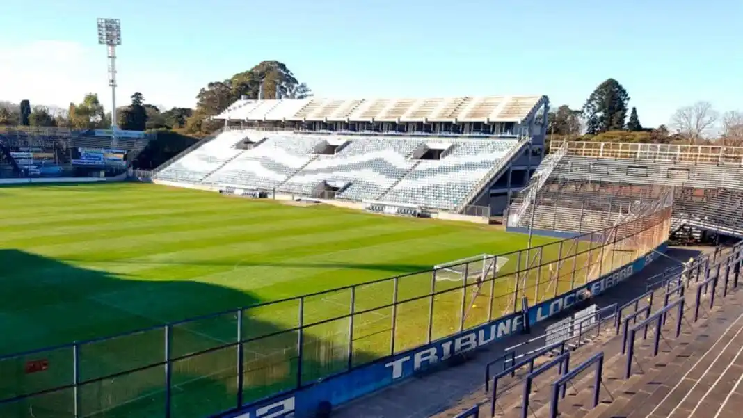 Clásico caliente en La Plata: fuerte operativo de seguridad y tensión en Gimnasia a horas del duelo con Estudiantes