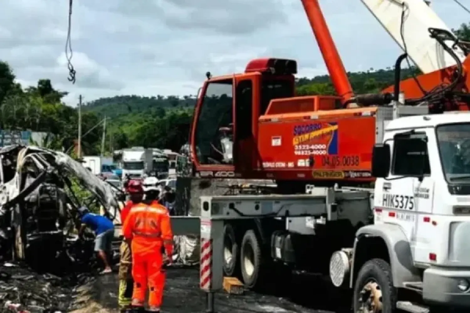 Brasil: más de 35 personas murieron tras un accidente en una de las principales rutas del país