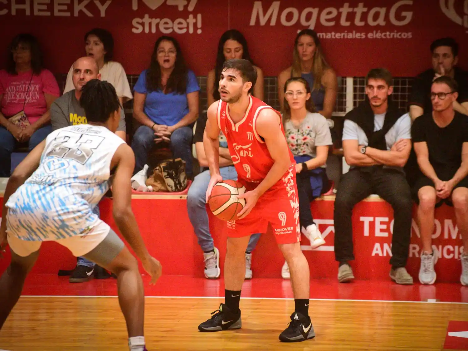 Buchaillot habló de cara al cuarto punto de la serie.