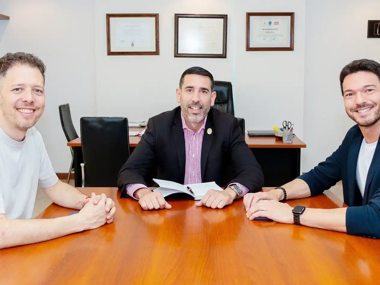 Entre Ríos formará docentes en el uso de la inteligencia artificial a partir de 2026