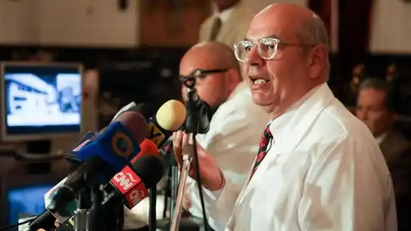 Julio Castro: No hay menos casos de Covid-19 lo que hay es problemas de logística con las PCR