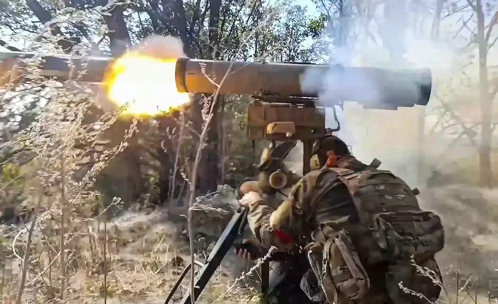 Tropas rusas combaten contra las ucranianas en la región de Kursk (Rusia), en una imagen de archivo. (EFE/EPA/Ministerio de Defensa ruso)