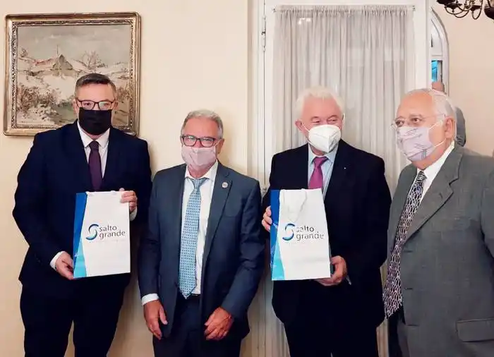 Continúan gestiones para la renovación del Complejo Hidroeléctrico
