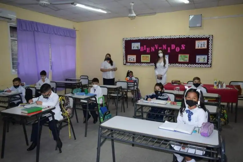Habrá presencialidad plena en las escuelas desde el 1 de septiembre