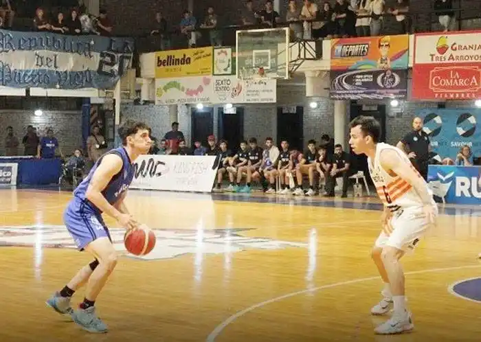 Estudiantes  se despide de la temporada ante Parque Sur, en el �SGigante Verde⬝