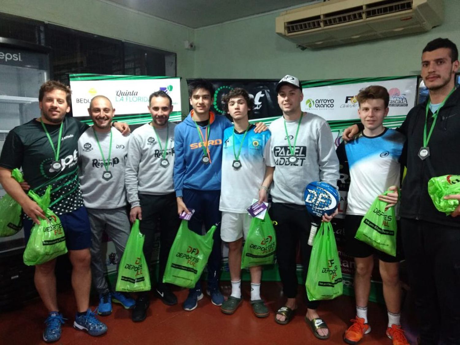 El pádel continuó con cuatro campeonatos