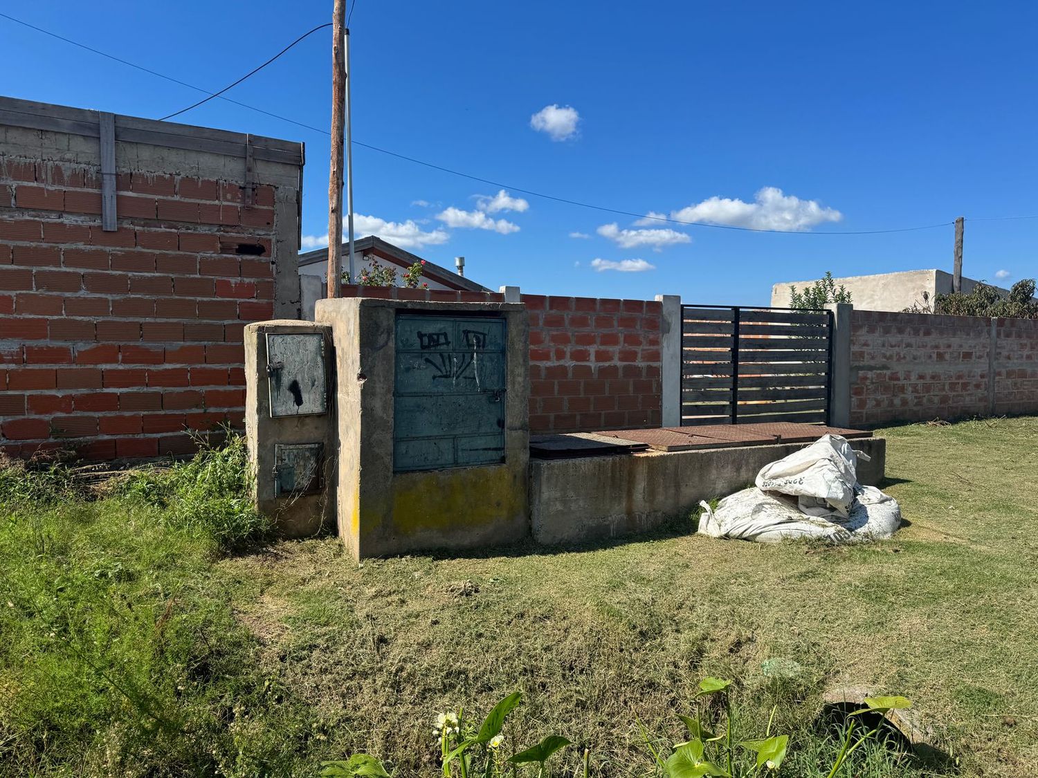 Se quemó una bomba y una amplia zona cercana al CIC quedó sin agua
