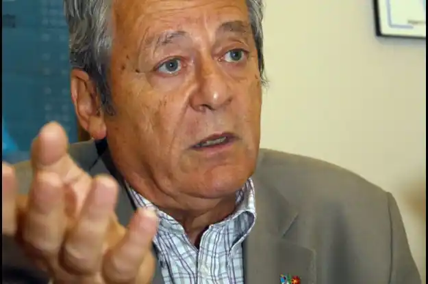 Más cortocircuitos entre el kirchnerimos y el sciolismo: Kunkel criticó al Ministro "Topo" Rodríguez