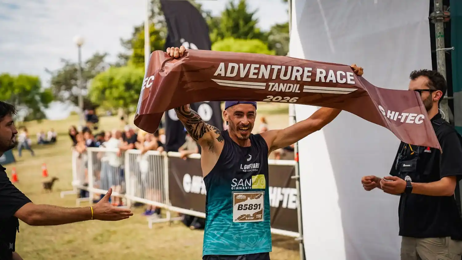 Leandro Guevara a su llegada, tras los 11K de la Adventure Race de Tandil