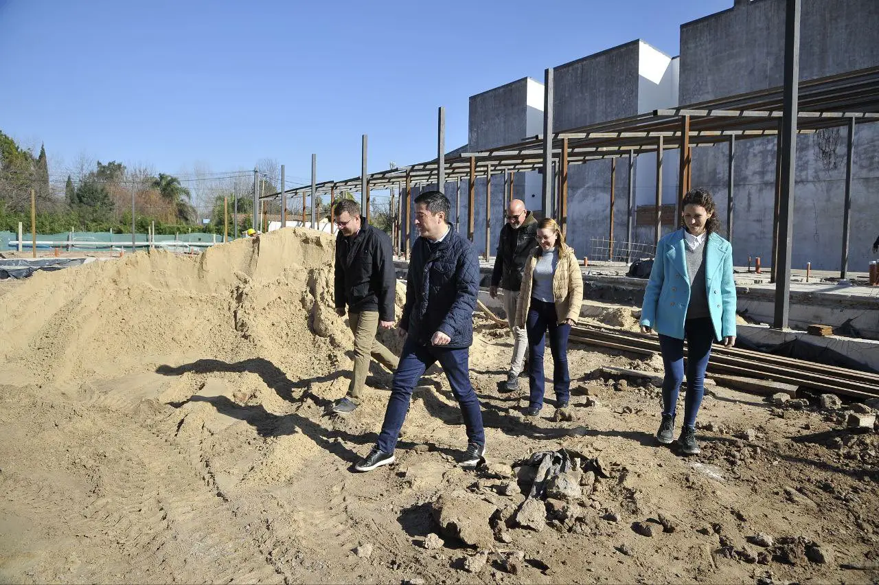 Malvinas Argentinas: Leo Nardini supervisó el avance de obras hidráulicas y de pavimento 