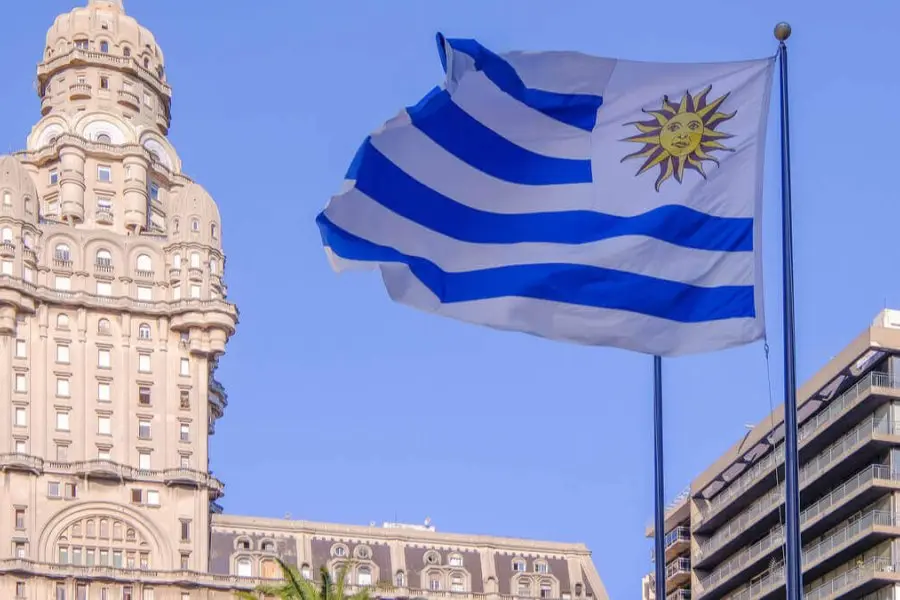 Uruguay busca argentinos para trabajar: ¿cuáles son los puestos más buscados para cubrir?