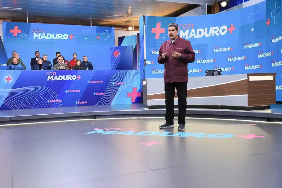 Maduro ordena a la Fuerza Armada continuar en la “batalla” contra la minería destructiva