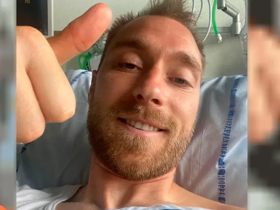 Eriksen recibió el alta médica y se recupera junto a su familia. Foto:Redes