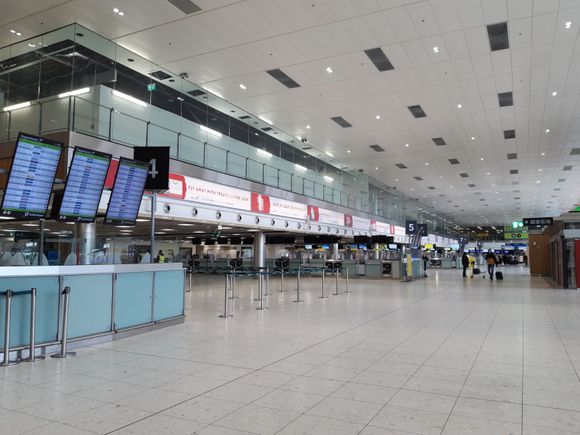 BREAKING: Dublin airport flights suspended due to drone illegal activity