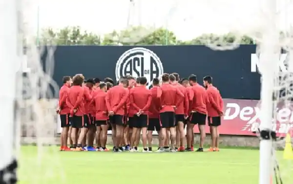 Dura sanción a San Lorenzo: le quitarán 6 puntos y no podrá incorporar jugadores