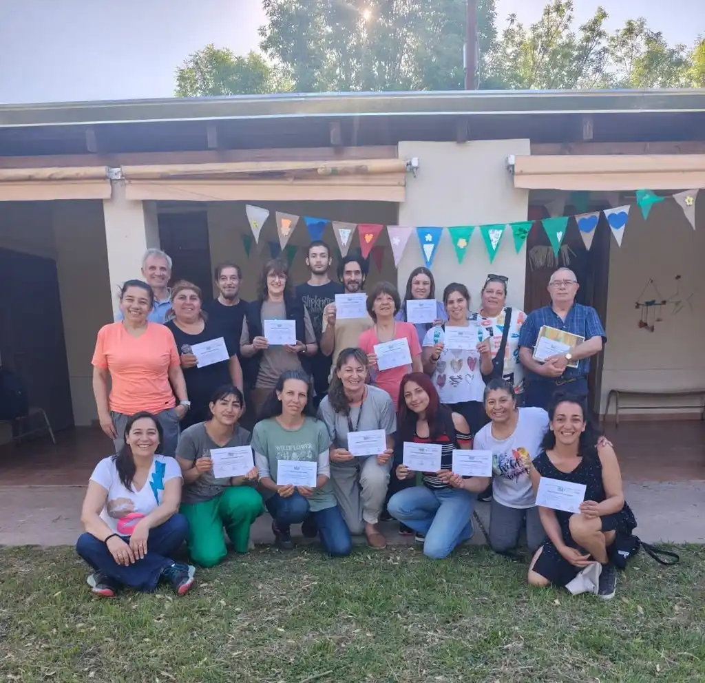 Entrega de certificados de la Escuela Municipal de Agroecología y Jardinería