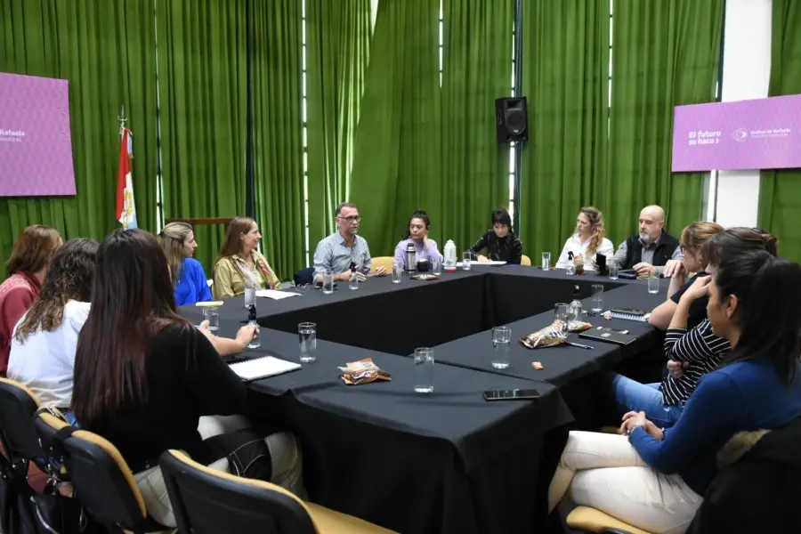 El municipio trabaja con empresas en la aplicación de políticas de género