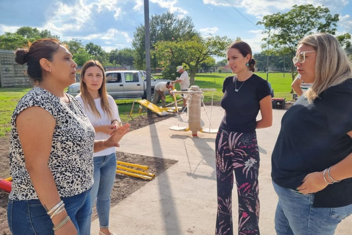 En el barrio Fátima se colocarán 10 unidades deportivas